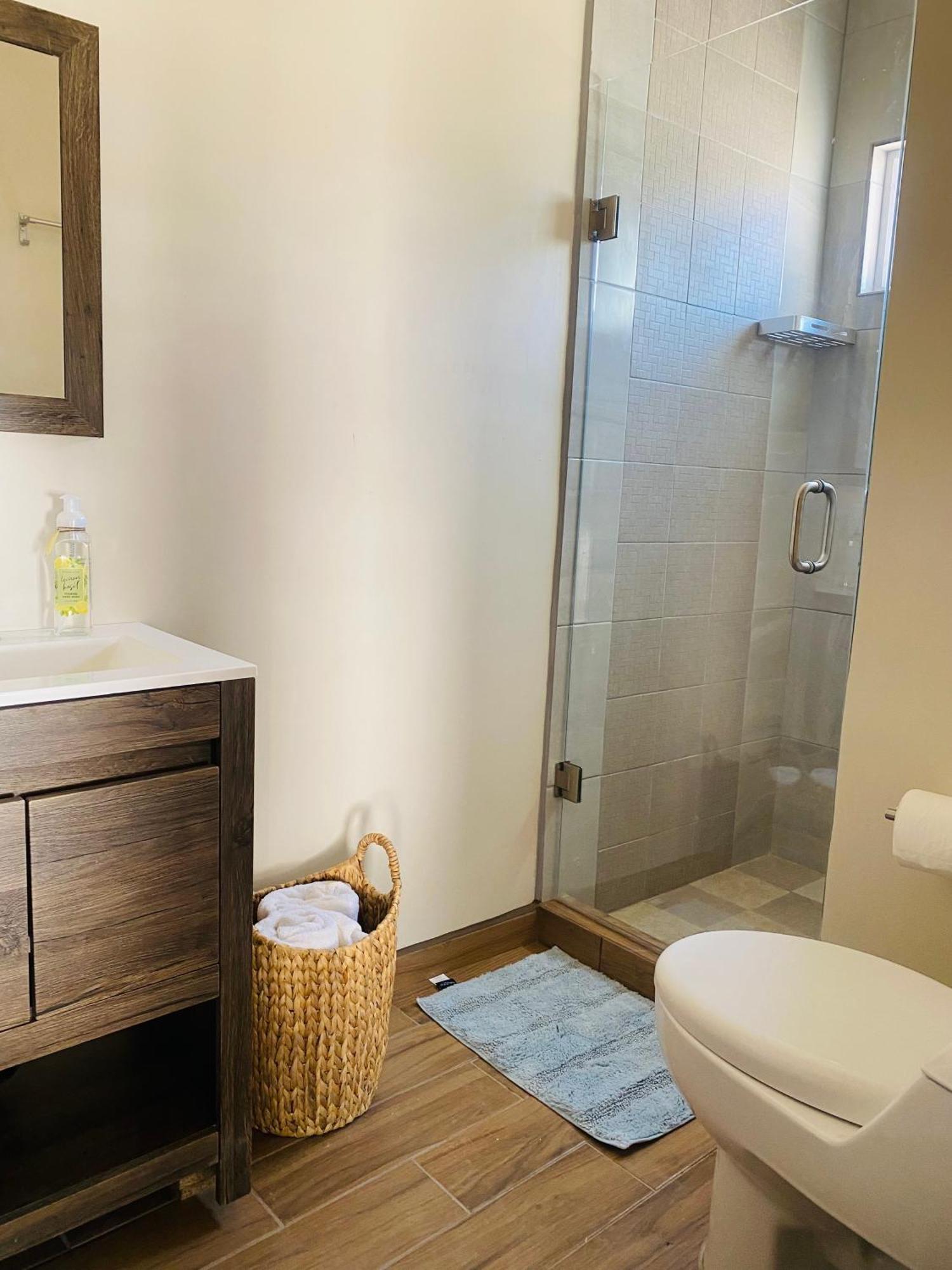 Cozy, Quiet & Pet Friendly Gated Patio Studio Ensenada Exterior foto